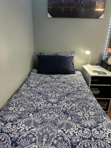 London Gateway Get-Away Apartment Hounslow Bagian luar foto